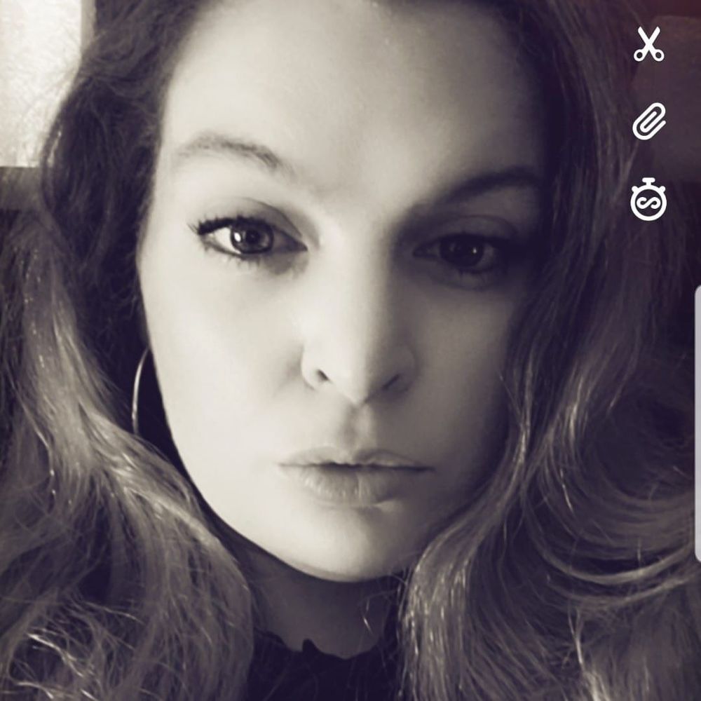 Meet your Posher, Shandiss